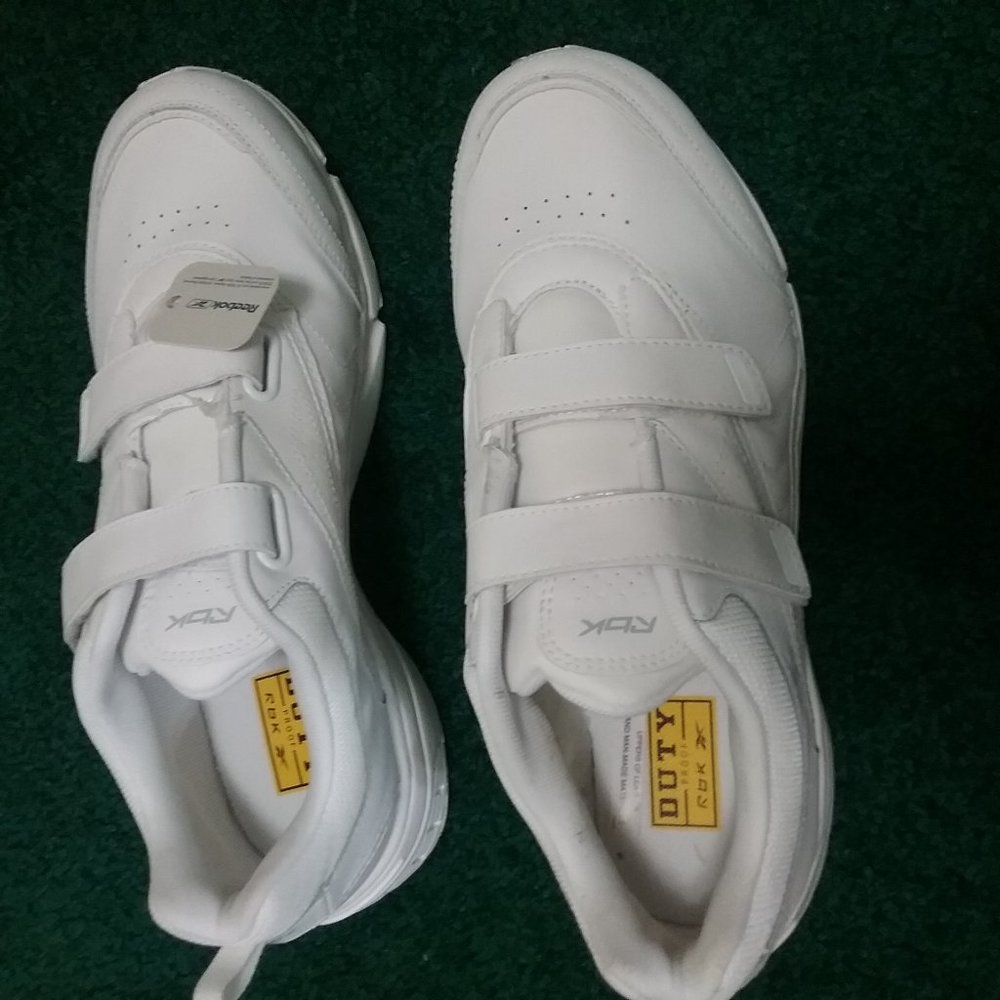 Reebok Women's sz 11W - Duty Proof - White